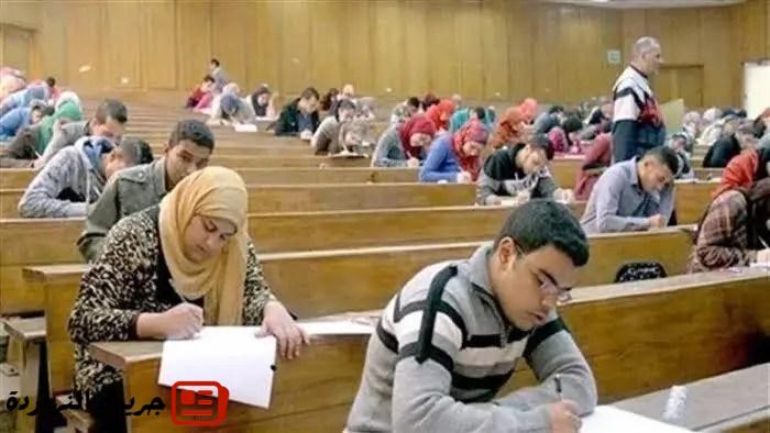 ضوابط امتحانات نهاية العام 2025 في الجامعات والمعاهد المصرية.. كل ما تحتاج معرفته 2 ضوابط امتحانات نهاية العام 2025 في الجامعات والمعاهد المصرية.. كل ما تحتاج معرفته