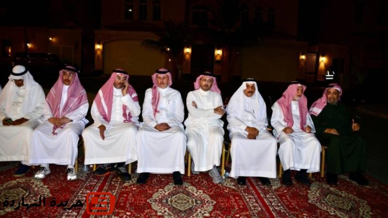آل باعشن وال باهبري يتلقون المعزين في وفاة فقيدتهم 2 آل باعشن وال باهبري يتلقون المعزين في وفاة فقيدتهم