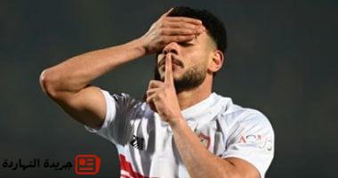 أيمن الرمادى يطمئن على جاهزية دونجا مع الزمالك بنهائى الكأس