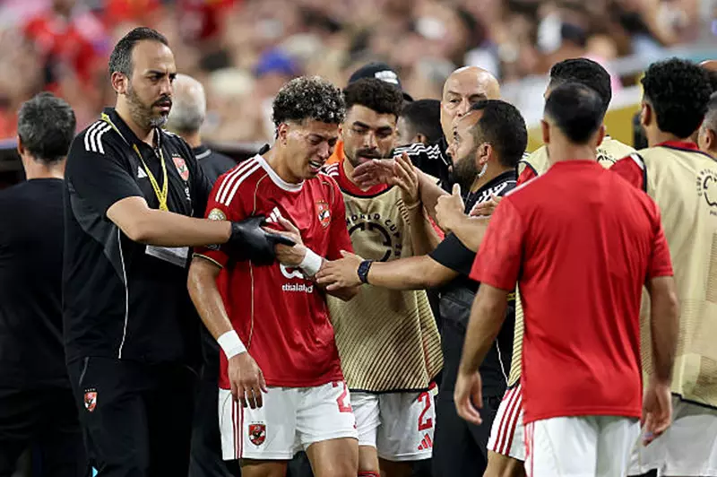 إمام عاشور ليس الوحيد.. 7 ضحايا في كأس العالم للأندية (صور) 2 إمام عاشور ليس الوحيد.. 7 ضحايا في كأس العالم للأندية (صور)
