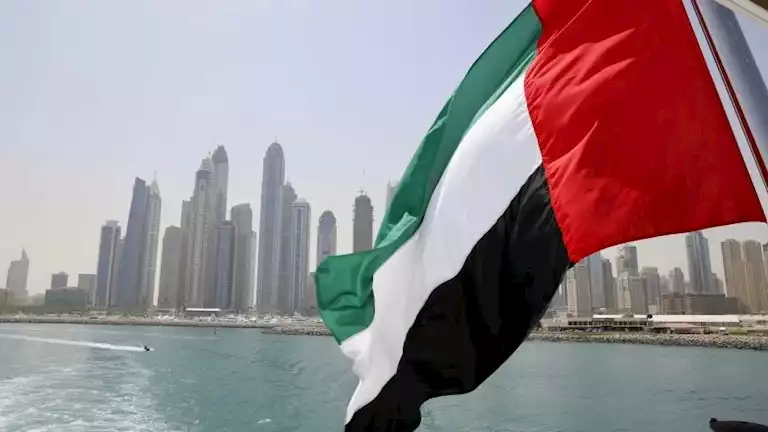 الإمارات تدعو إلى وقف فوري للحرب بين إسرائيل وإيران 2 الإمارات تدعو إلى وقف فوري للحرب بين إسرائيل وإيران