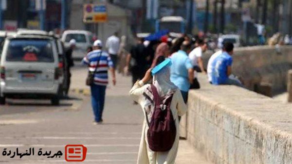 «الجو نار».. طقس شديد الحرارة على أغلب الأنحاء والقاهرة تسجل 36 درجة 2 «الجو نار».. طقس شديد الحرارة على أغلب الأنحاء والقاهرة تسجل 36 درجة