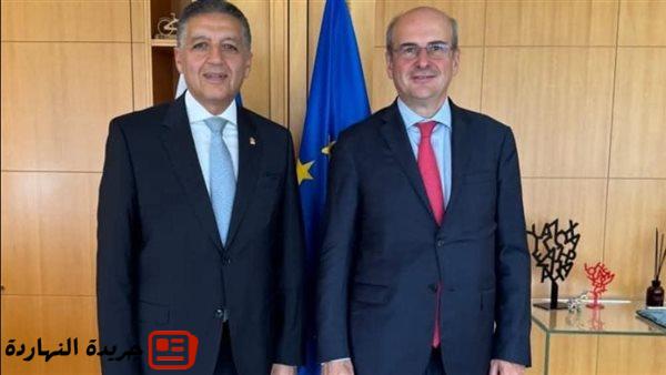 السفير المصري يبحث مع نائب رئيس وزراء اليونان التطورات الإقليمية الراهنة في الشرق الأوسط 2 السفير المصري يبحث مع نائب رئيس وزراء اليونان التطورات الإقليمية الراهنة في الشرق الأوسط