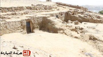 عن ثلاثة مقابر جديدة بجبانة قبة الهوا بأسوان