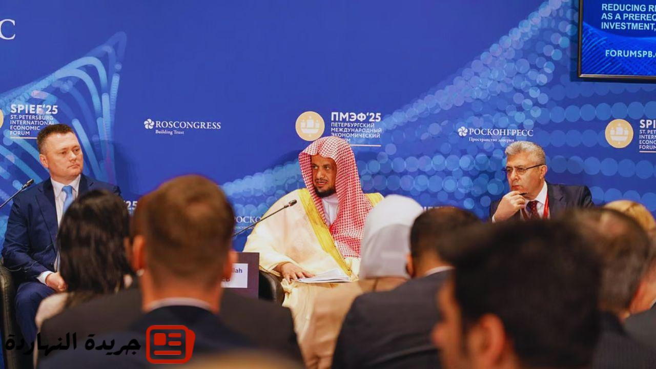 المعجب يستعرض تطورات البيئة التشريعية بالمملكة في روسيا