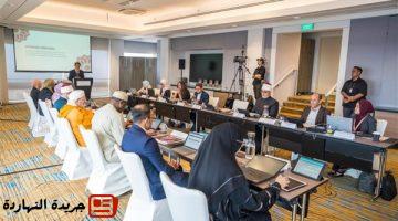 يشارك في اجتماع اللجنة الاستشارية لجامعة سنغافورة