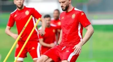 انضمامه رسمياً عمر السومة ينتظم في تدريبات الوداد استعدادا.webp