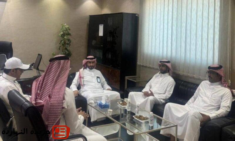 “بيئة مكة” و”الوطني للنخيل” يناقشان واقع سوق التمور بالعاصمة المقدسة