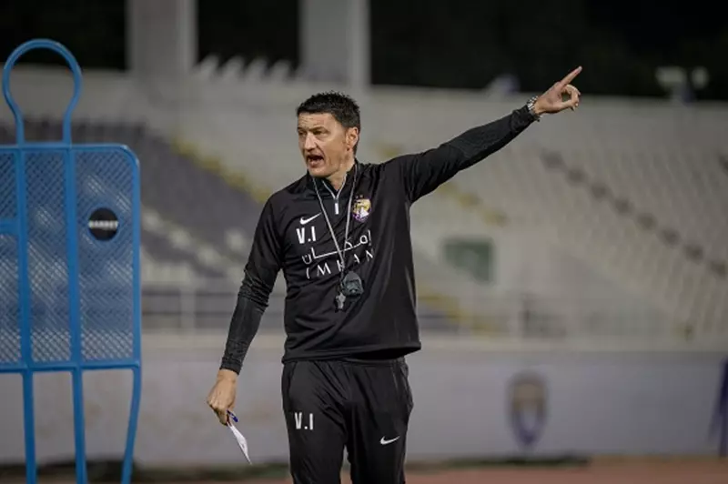 "تنتظرنا أجواءً صعبة".. مدرب العين يعلق على مواجهة الوداد في المونديال 2 “تنتظرنا أجواءً صعبة”.. مدرب العين يعلق على مواجهة الوداد في المونديال