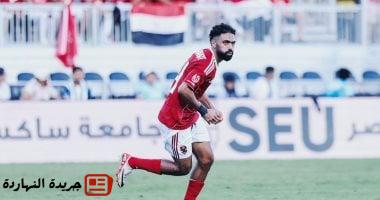 حسين الشحات يفاضل بين عروض قطرية وإماراتية للرحيل عن الأهلي