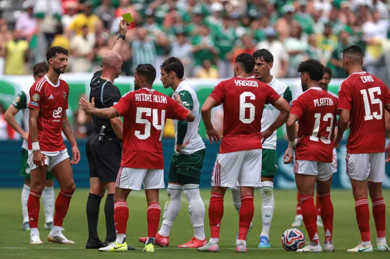 دون أهداف.. فرق أفريقيا تتعثر أمام البرازيليين في كأس العالم للأندية 2 دون أهداف.. فرق أفريقيا تتعثر أمام البرازيليين في كأس العالم للأندية