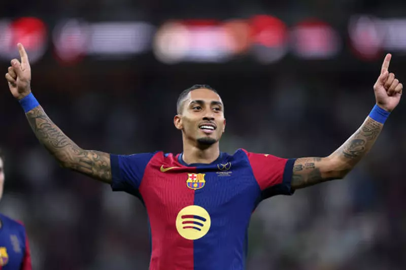 رافينيا: نيكو ويليامز مرحب به في برشلونة.. وأنا جاهز للموسم الجديد 2 رافينيا: نيكو ويليامز مرحب به في برشلونة.. وأنا جاهز للموسم الجديد