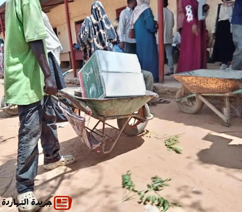 "سلمان للإغاثة" يوزّع (1.100) سلة غذائية في ولاية شمال كردفان بالسودان 2 “سلمان للإغاثة” يوزّع (1.100) سلة غذائية في ولاية شمال كردفان بالسودان