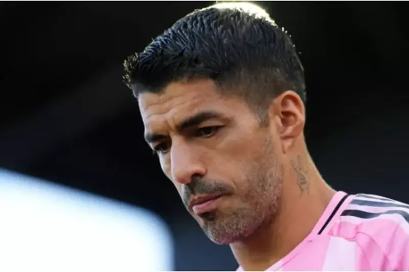 سواريز: إنتر ميامي يمتلك أسلحته الخاصة.. وباريس مرشحا للفوز بكأس العالم للأندية 2 سواريز: إنتر ميامي يمتلك أسلحته الخاصة.. وباريس مرشحا للفوز بكأس العالم للأندية