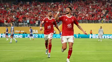 يكشف ملحمة الأهلي وبورتو ضمن 5 مباريات لا تنسى.webp