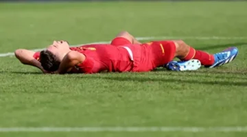 برشلونة السابق يعتزل كرة القدم في سن 23 بسبب.webp