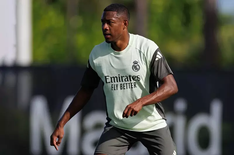 لن يستكمل كأس العالم للأندية.. ريال مدريد يعلن عن إصابة جديدة لديفيد ألابا 2 لن يستكمل كأس العالم للأندية.. ريال مدريد يعلن عن إصابة جديدة لديفيد ألابا