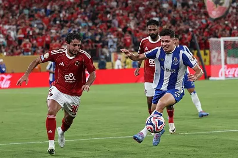 محمد هاني: لا أقيم مستواي مع الأهلي.. وكأس العالم كان تحديًا صعبًا 2 محمد هاني: لا أقيم مستواي مع الأهلي.. وكأس العالم كان تحديًا صعبًا