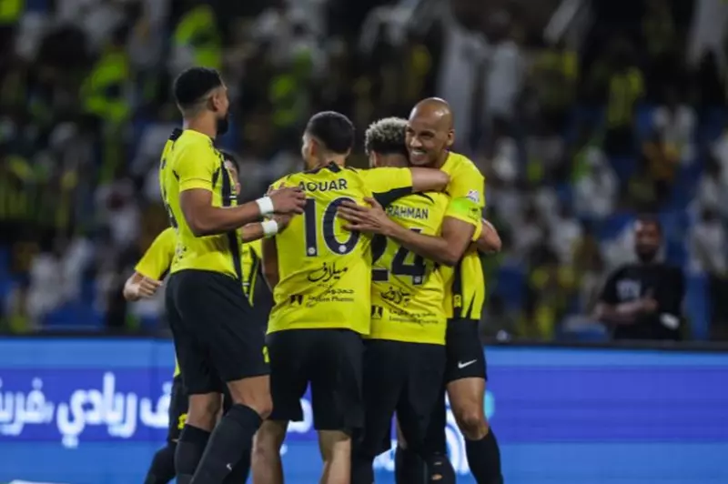 موعد انطلاق معسكر اتحاد جدة استعدادًا للسوبر السعودي 2 موعد انطلاق معسكر اتحاد جدة استعدادًا للسوبر السعودي