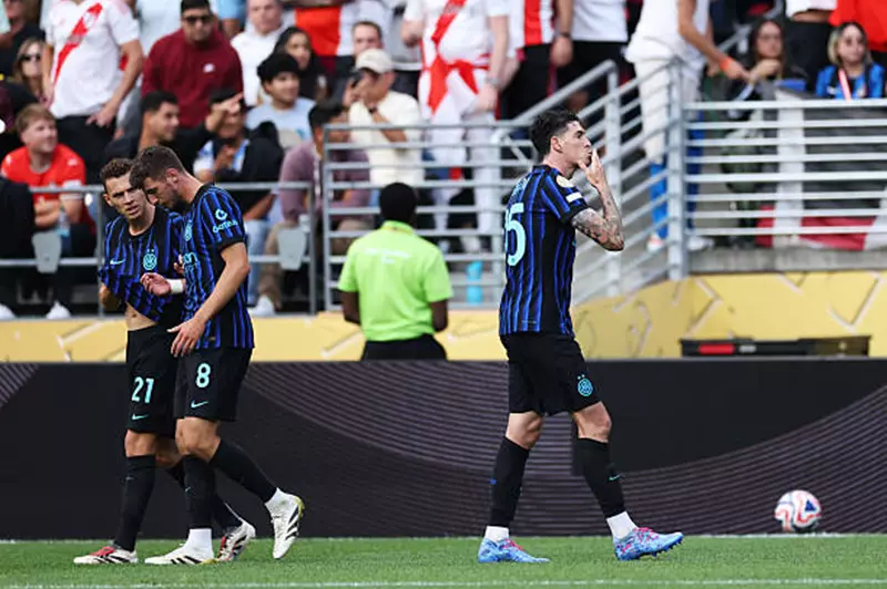 موعد مباراة إنتر ميلان وفلومينينسي في دور الـ16 بكأس العالم للأندية 2 موعد مباراة إنتر ميلان وفلومينينسي في دور الـ16 بكأس العالم للأندية