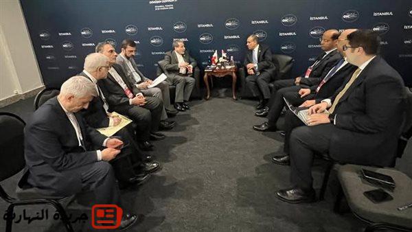 وزير الخارجية يلتقي نظيره الإيراني في إسطنبول 2 وزير الخارجية يلتقي نظيره الإيراني في إسطنبول