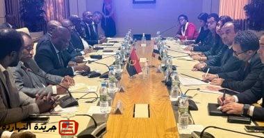 وزير قطاع الأعمال يبحث مع وزيري السياحة والإسكان في أنجولا فرص التعاون