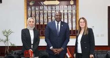 رئيس البريد المصرى تستقبل المدير التنفيذى لبريد كوت ديفوار