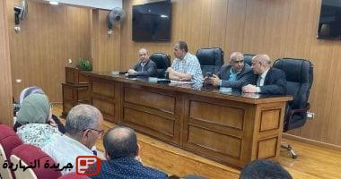 رئيس كهرباء شمال الدلتا يجتمع برؤساء القطاعات لمتابعة مستوى الأداء بالشركة