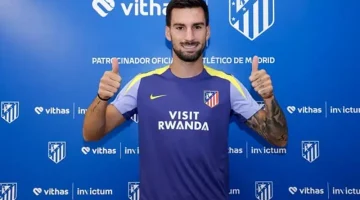 من فياريال أتلتيكو مدريد يضم أليكس باينا.webp