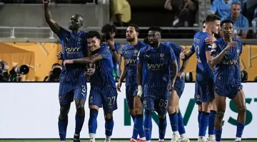 ريال مكافأة للاعبي الهلال بعد إقصاء السيتي في مونديال.webp