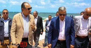 وزير قطاع الأعمال: تطوير المعمورة لتكون منطقة جذب سياحى واستثمارى.. صور