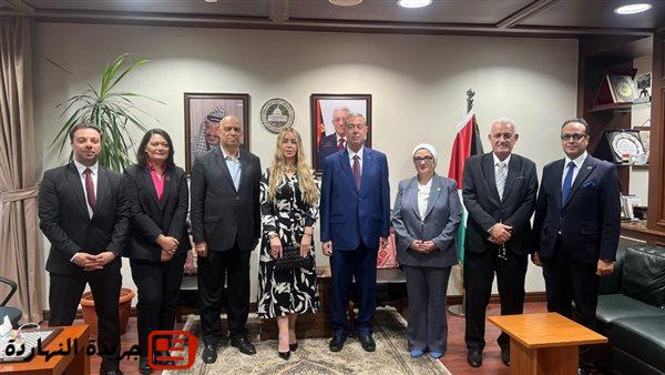 أخر خبر : جيهان مديح تشارك ضمن وفد برلماني وحزبي في لقاء تضامني مع سفير فلسطين بالقاهرة