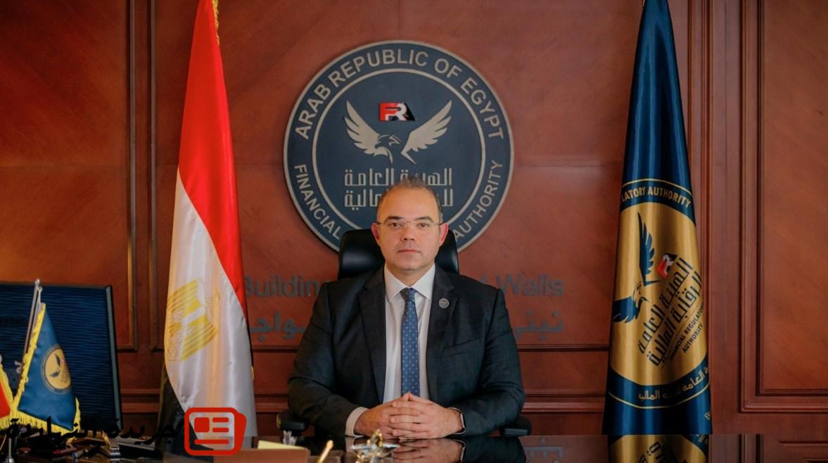 إقتصاد : بقرار جمهوري.. تجديد تكليف محمد فريد برئاسة الرقابة المالية لعام رابع 5 إقتصاد :
بقرار جمهوري.. تجديد تكليف محمد فريد برئاسة الرقابة المالية لعام رابع