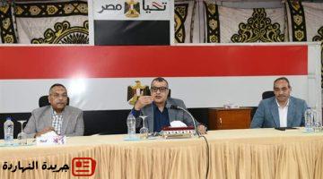 إقتصاد :  وزير الإنتاج الحربي يجتمع مع العاملين بشركة حلوان للمسبوكات (مصنع 9 الحربي)