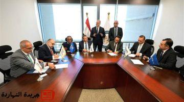 إقتصاد : وزير البترول يشهد توقيع اتفاق مبادئ لتمويل مشروع إنتاج “الصودا آش” ومشتقاتها بالعلمين