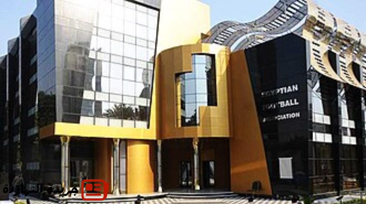 تغييرات في طريقة احتساب التسلل وسقوط الكرة.. ماذا أقر الفيفا؟