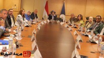 نائب وزير السياحة تلتقي مع لجنة الثقافة الإعلام بنموذج مُحاكاة مجلس الشيوخ المصري