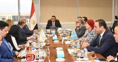 وزير الإسكان يلتقى وفدا من الجالية المصرية بأمريكا واتحاد شباب المصريين بالخارج 5 وزير الإسكان يلتقى وفدا من الجالية المصرية بأمريكا واتحاد شباب المصريين بالخارج