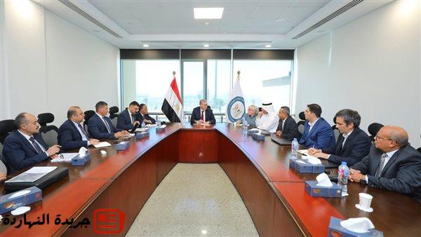وزير البترول يبحث تنفيذ مشروع المسح الجوي لموارد مصر التعدينية 2 وزير البترول يبحث تنفيذ مشروع المسح الجوي لموارد مصر التعدينية